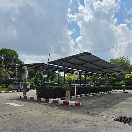 First Pacific Cirrus Otel Pattaya Dış mekan fotoğraf