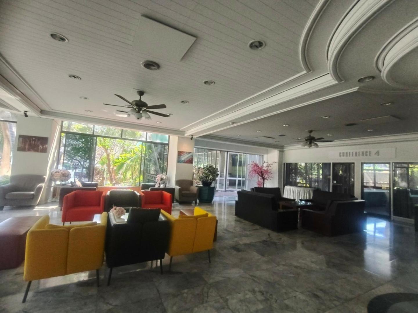 First Pacific Cirrus Otel Pattaya Dış mekan fotoğraf